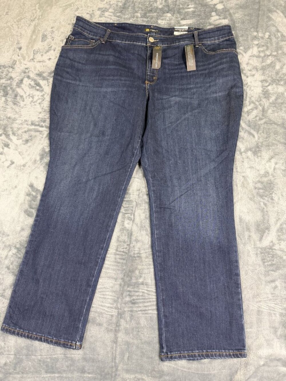Lee Womens Plus Instantly Slims Straight Leg Jeans 26W Medium Dark Wash NWT